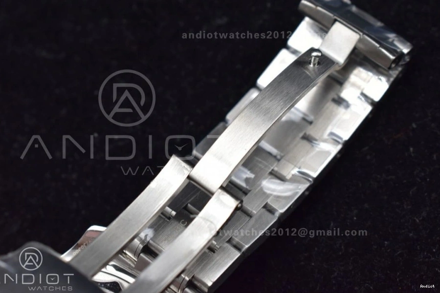 1:1 SS Edition A8800 Diver Ceramic Seamaster Black Dial VSF 300M Black Best On Bracelet 0426